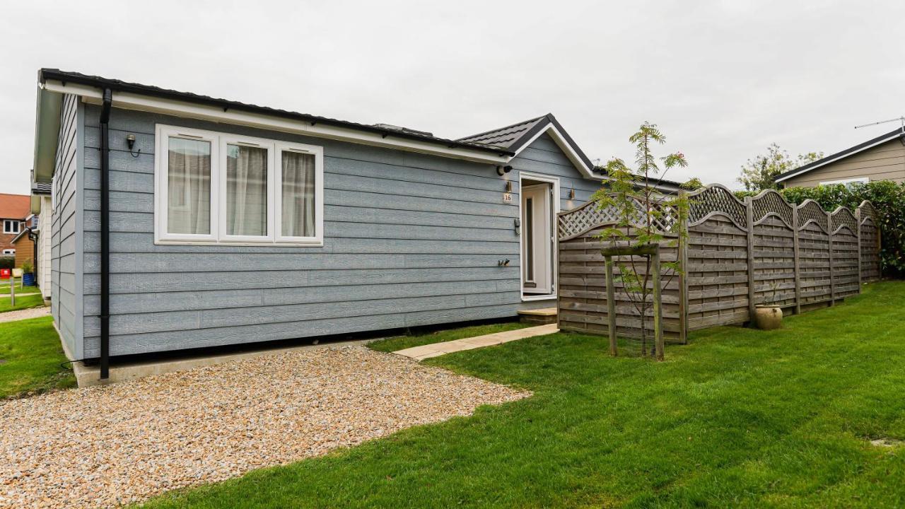 Golden Cross Holiday Park Hailsham Exterior foto
