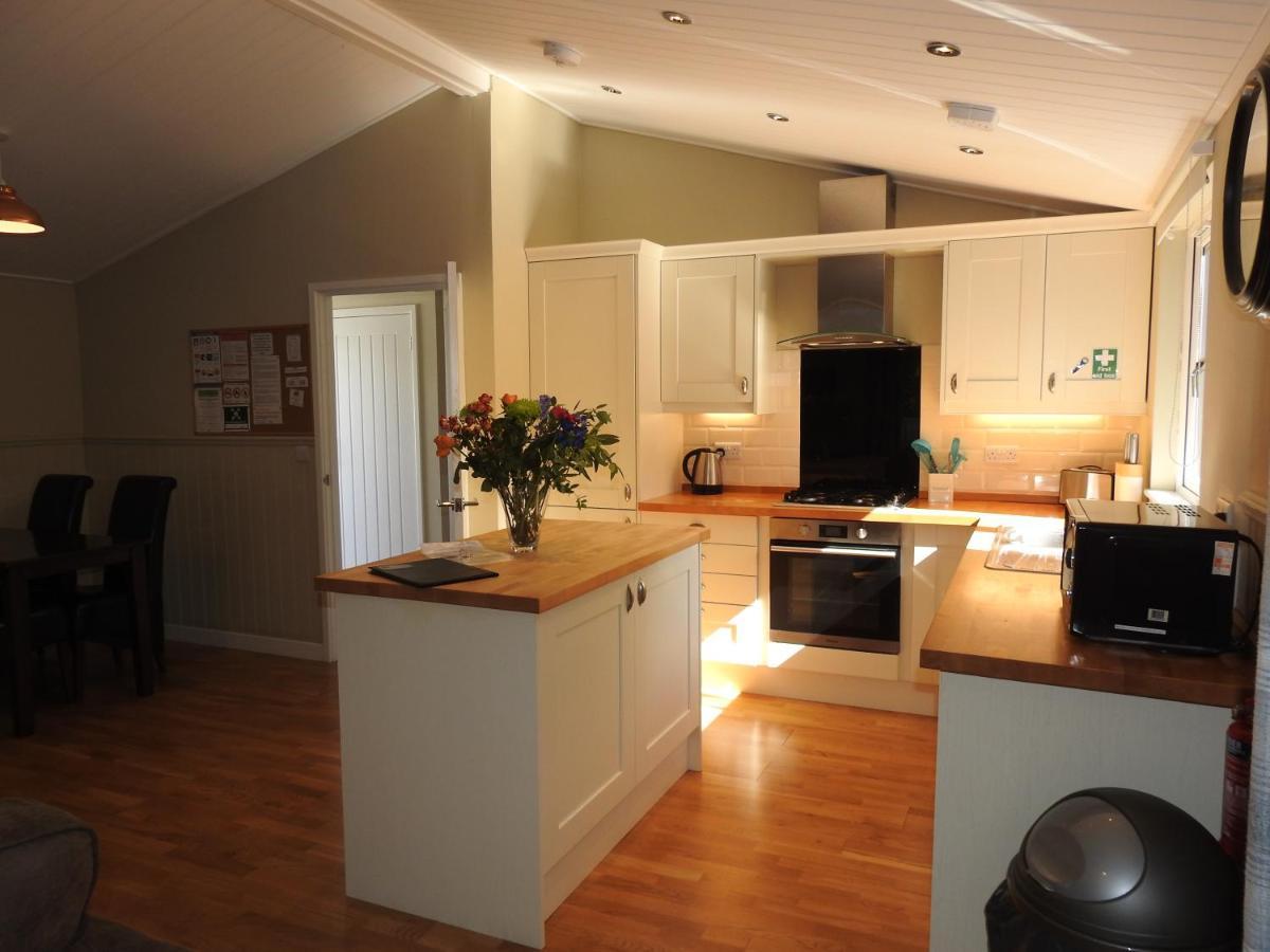 Golden Cross Holiday Park Hailsham Exterior foto