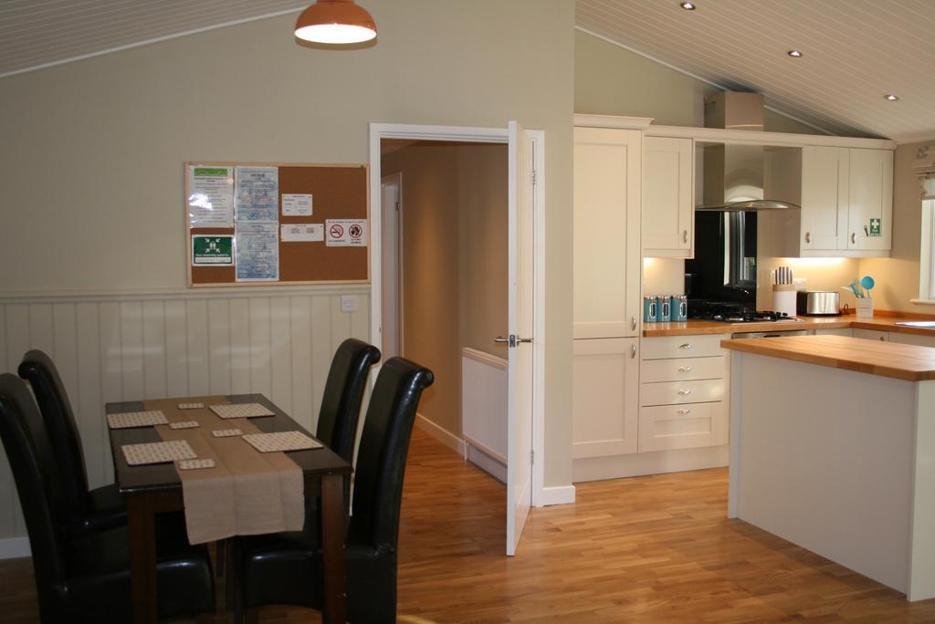 Golden Cross Holiday Park Hailsham Exterior foto